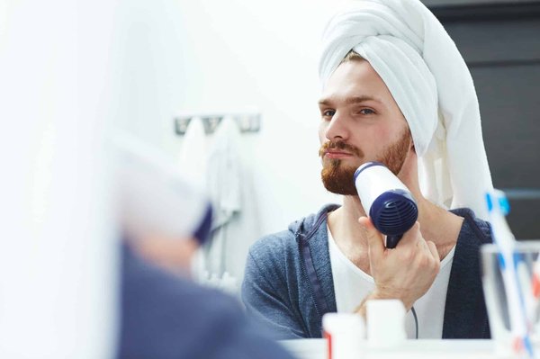 Soins naturels pour une barbe en pleine santé
